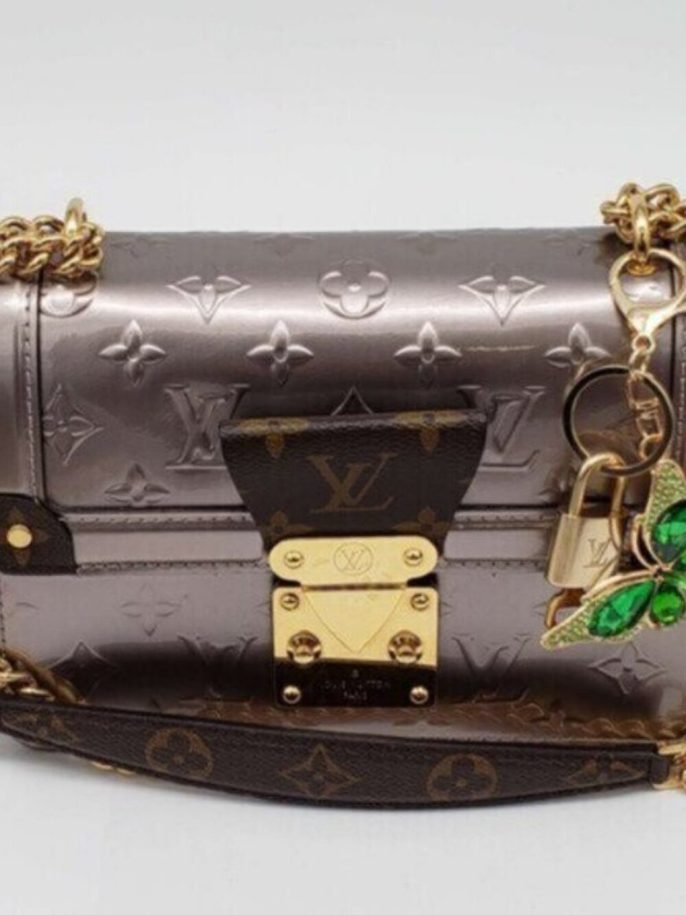 Louis Vuitton Gold Lock 🔒 Authentic LV Key + Unbranded Butterfly Bag Charm - Picture 7 of 8